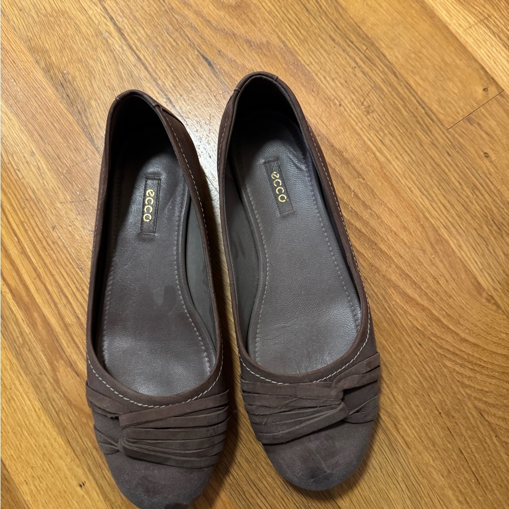 ECCO Women's Brown Flats